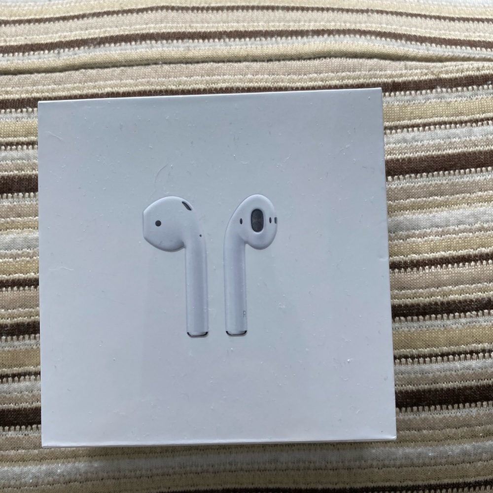 2nd gen AirPods